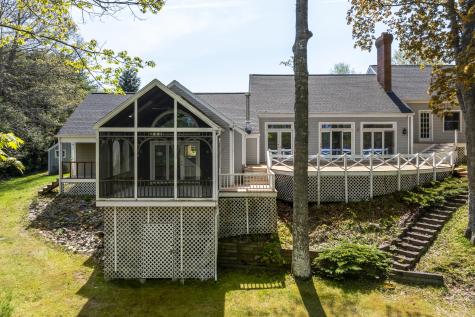 31 Woodward Farm Road Bristol ME 04539