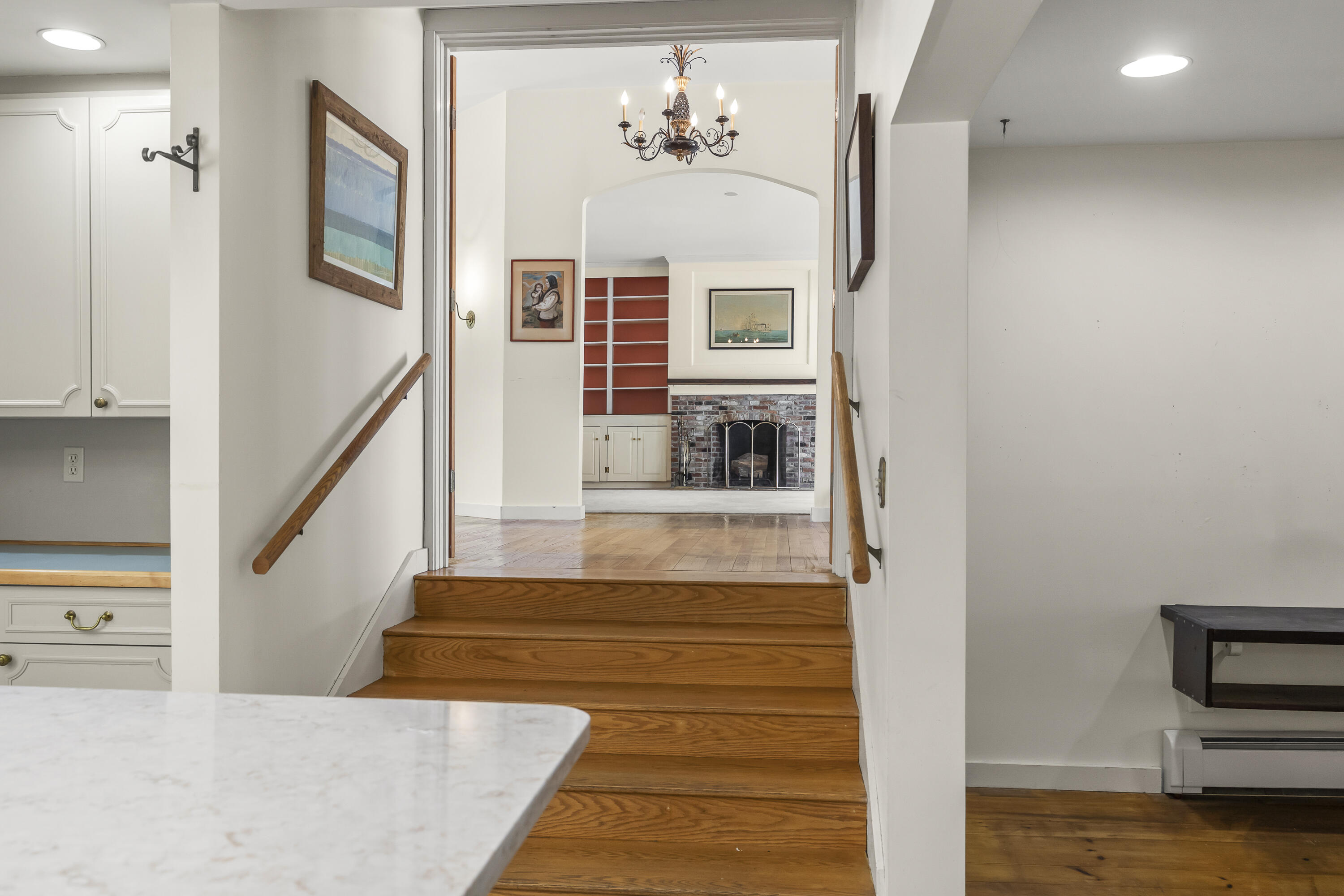 31 Woodward Farm Road Bristol ME 04539