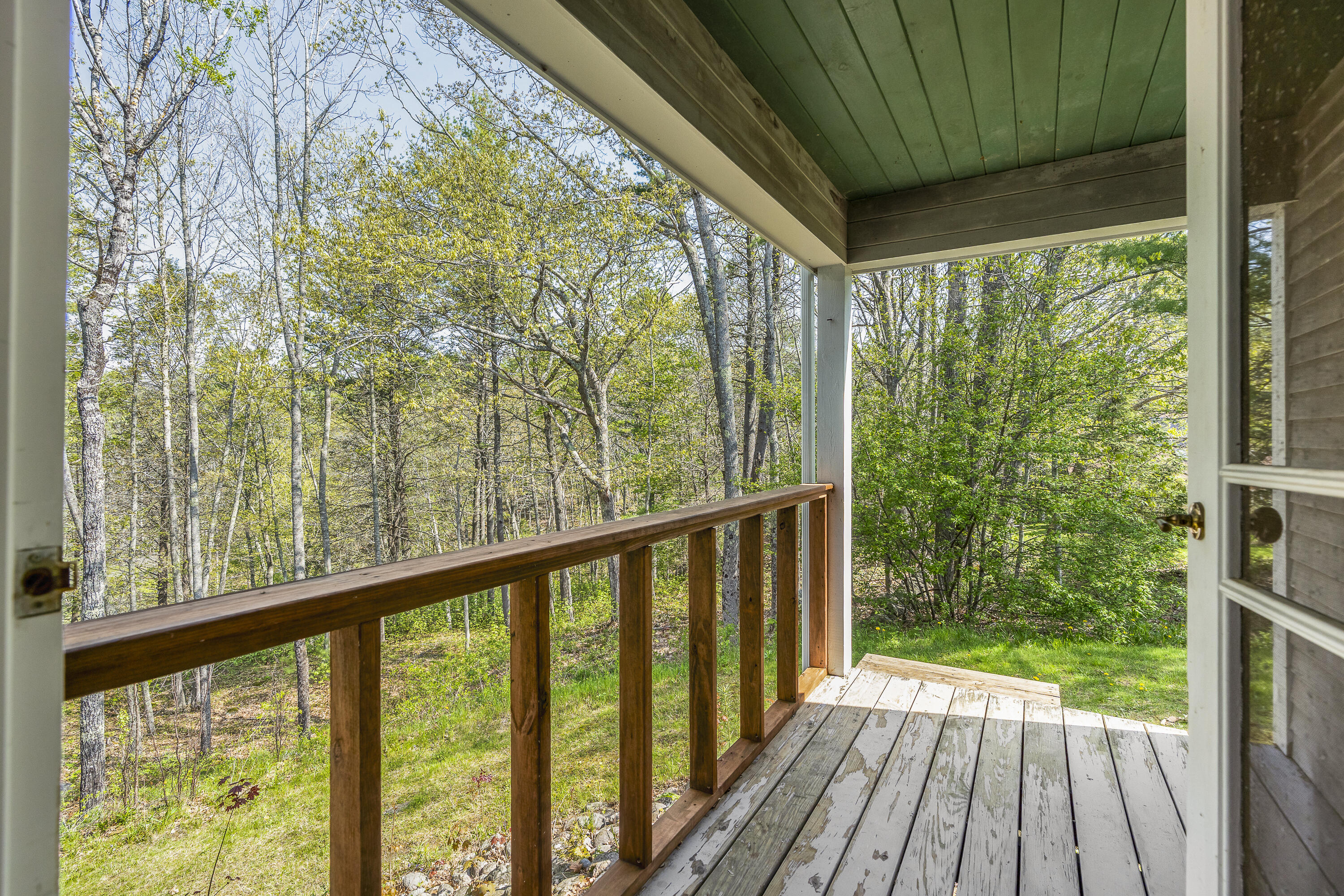 31 Woodward Farm Road Bristol ME 04539