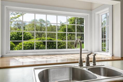 31 Woodward Farm Road Bristol ME 04539