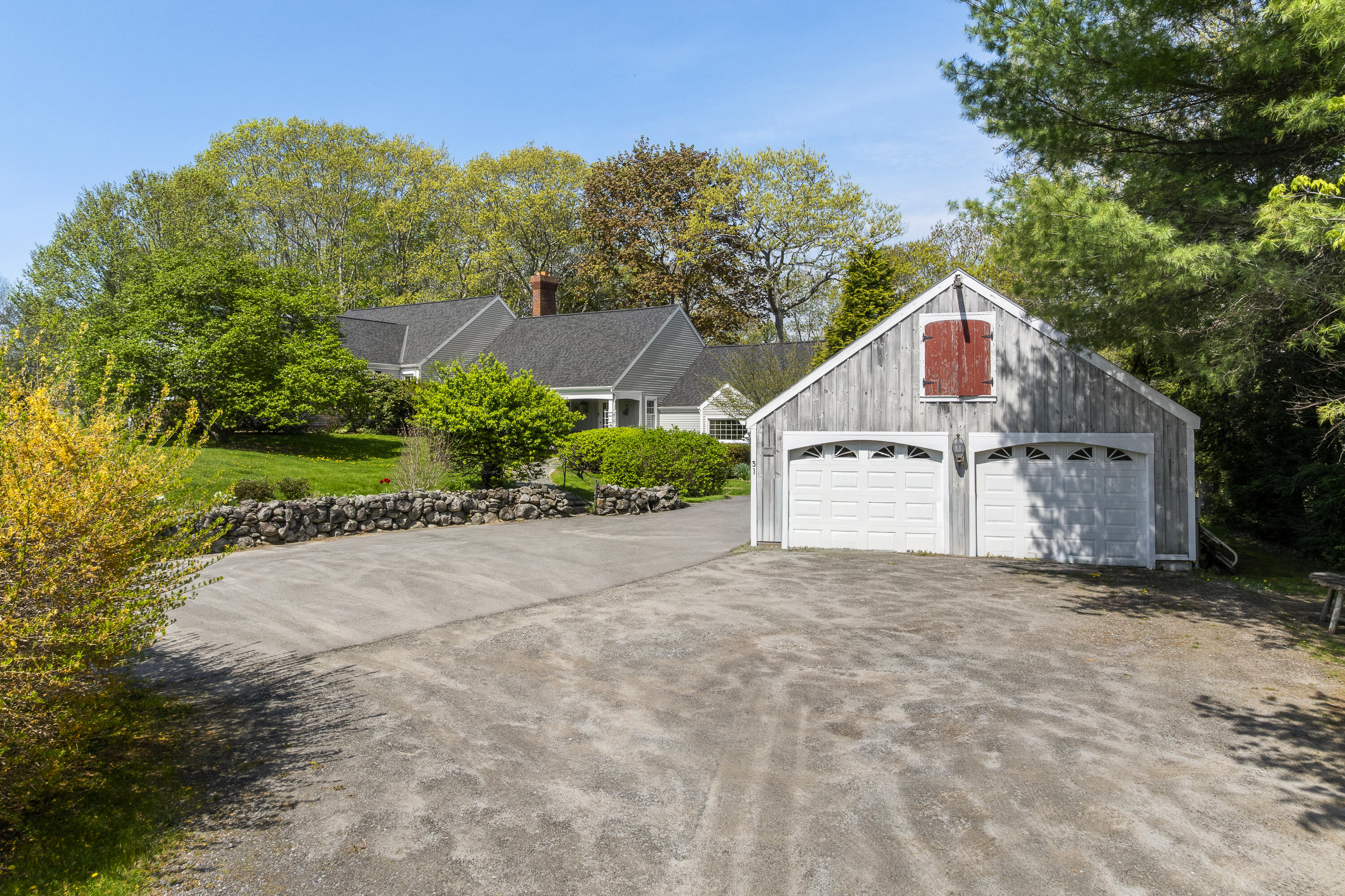 31 Woodward Farm Road Bristol ME 04539