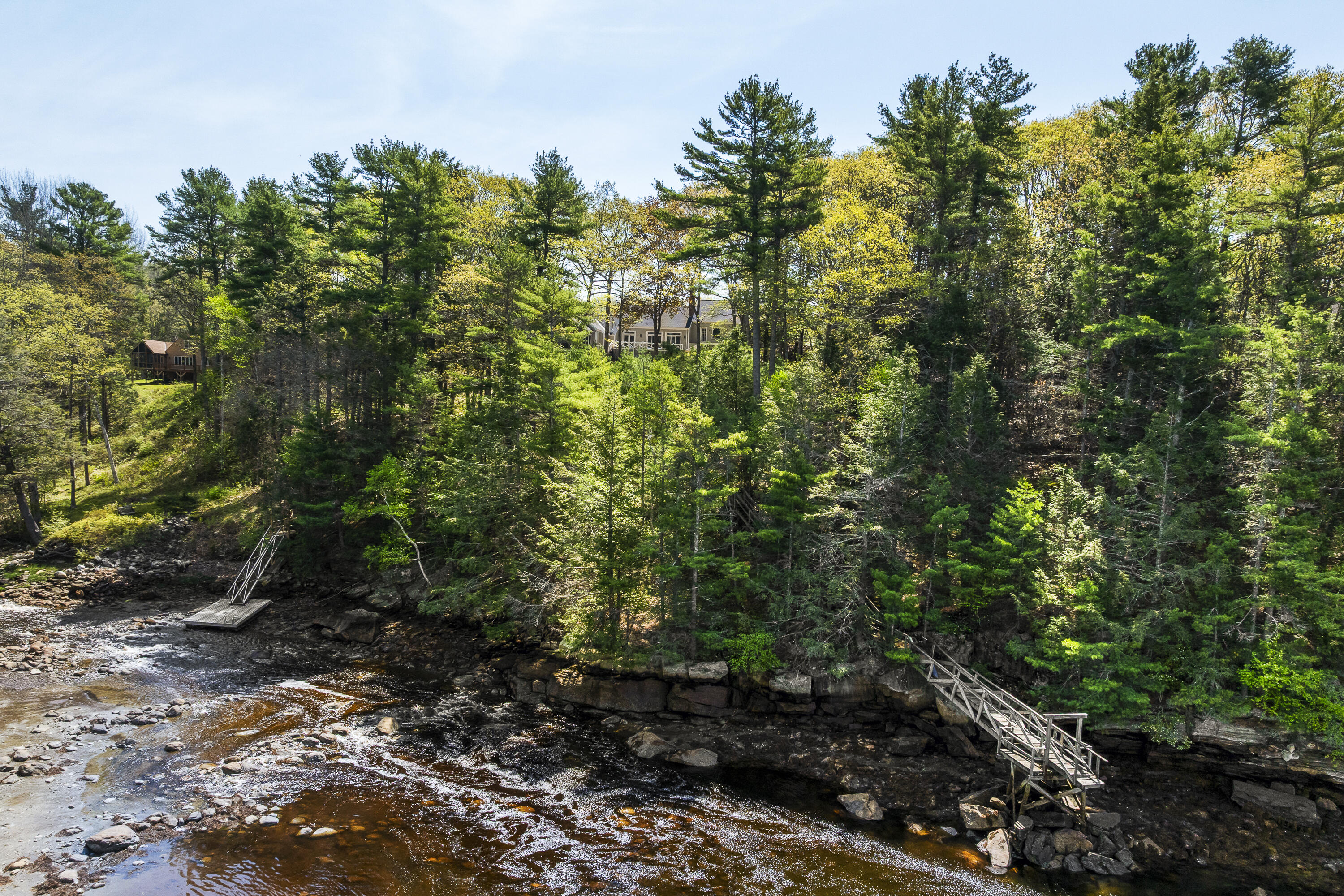 31 Woodward Farm Road Bristol ME 04539