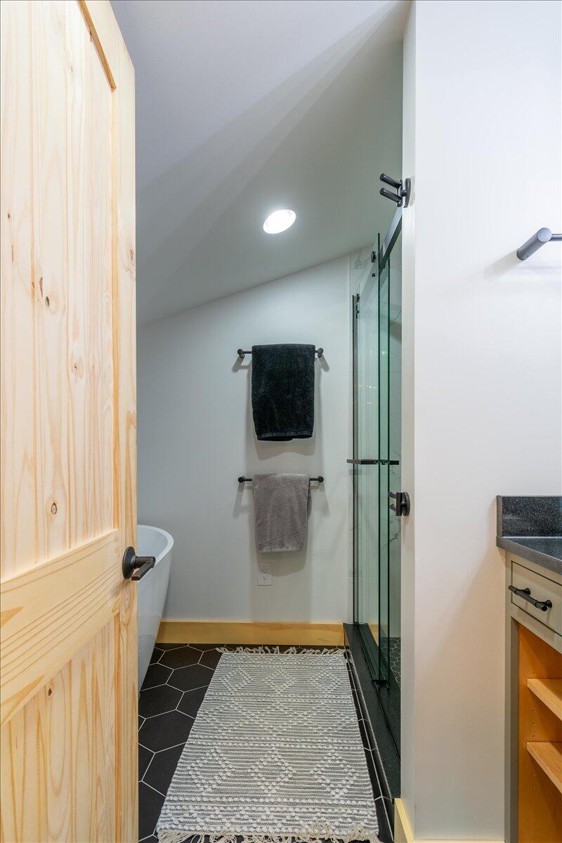 2628 Burkettville Road Appleton ME 04862