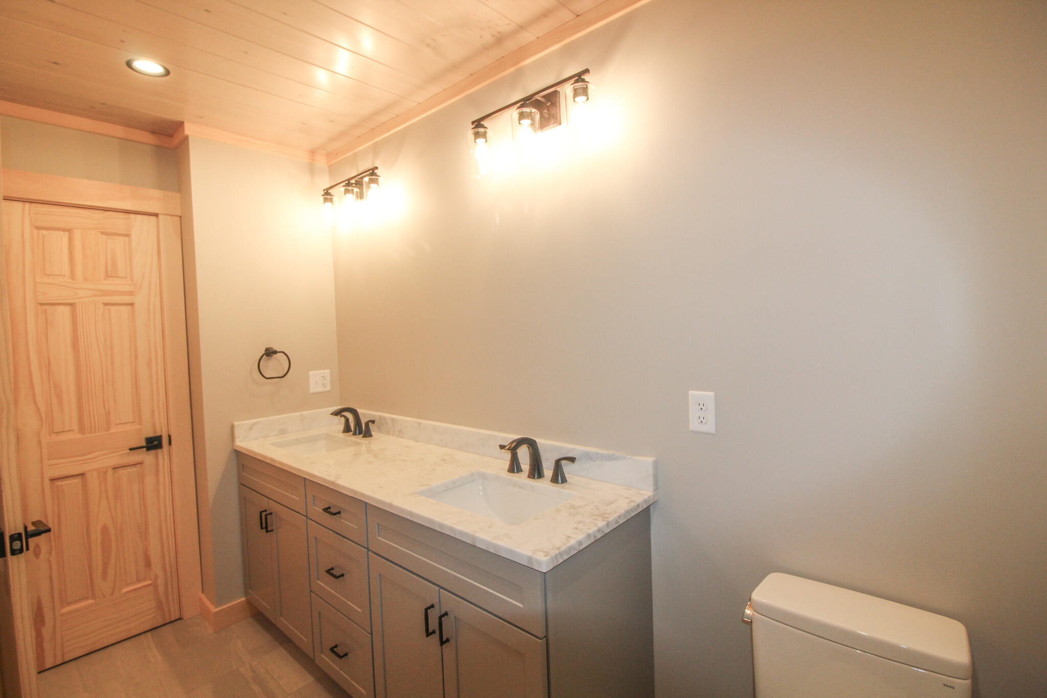 11 Snow Cap Lane Bethel ME 04217