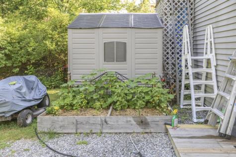 53 Lincolnville Avenue Belfast ME 04915