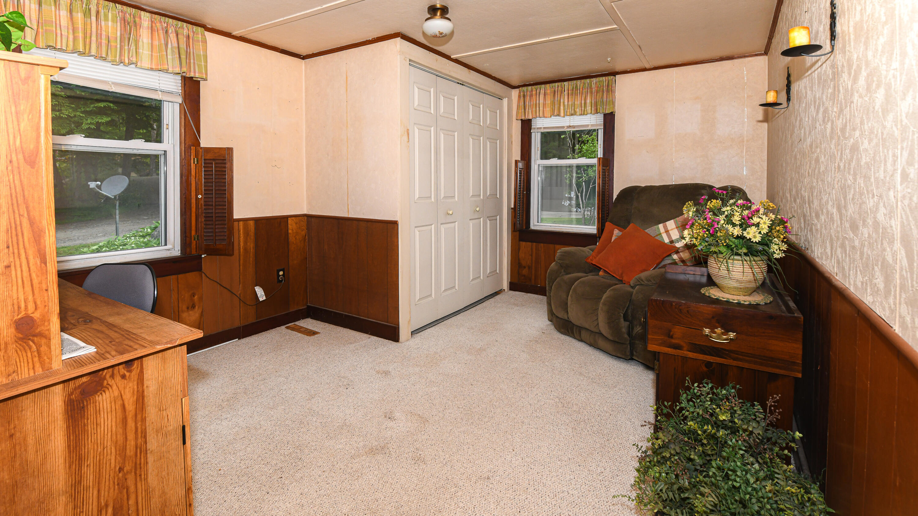 20 Rabbit Lane Naples ME 04055