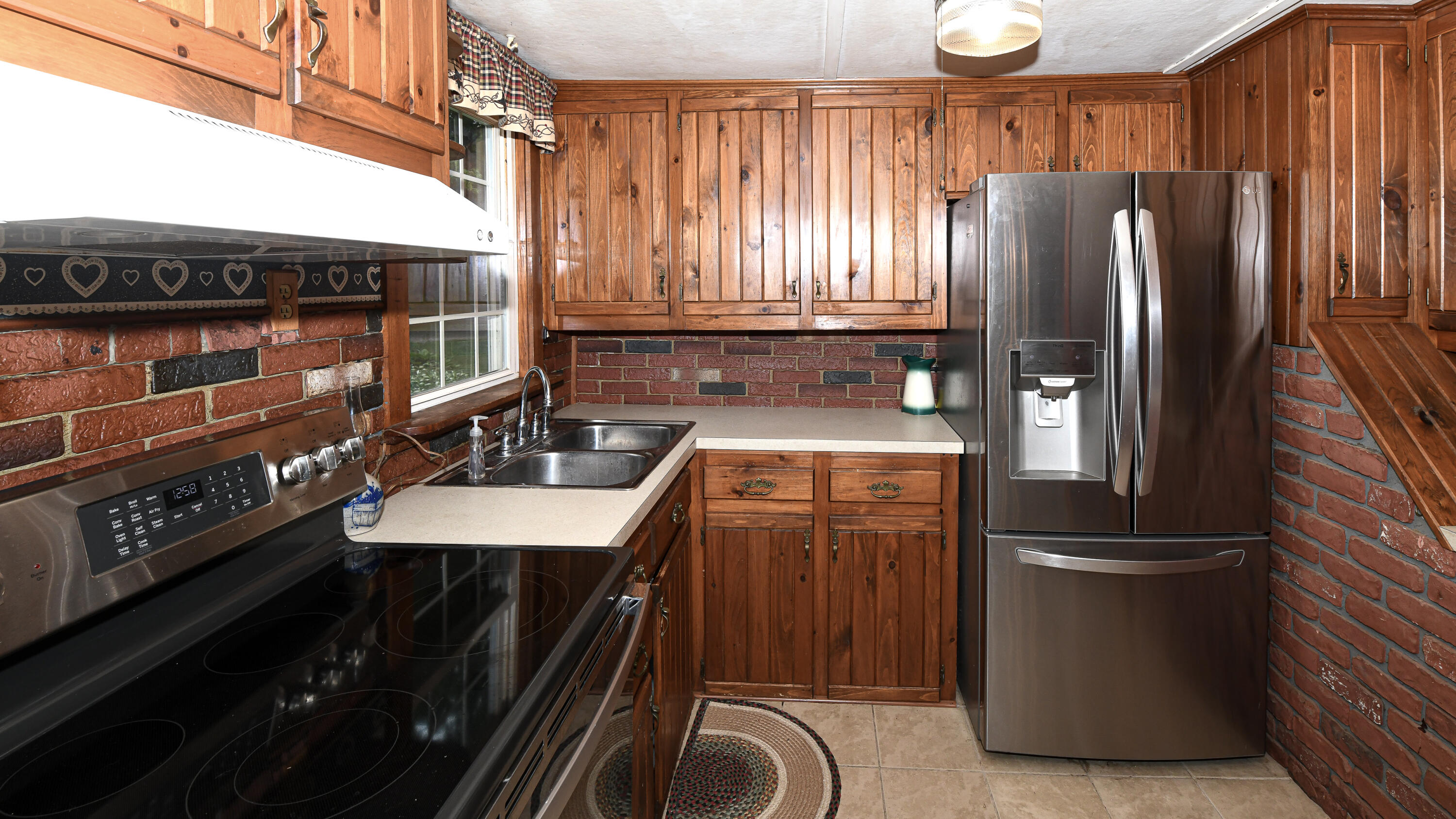 20 Rabbit Lane Naples ME 04055