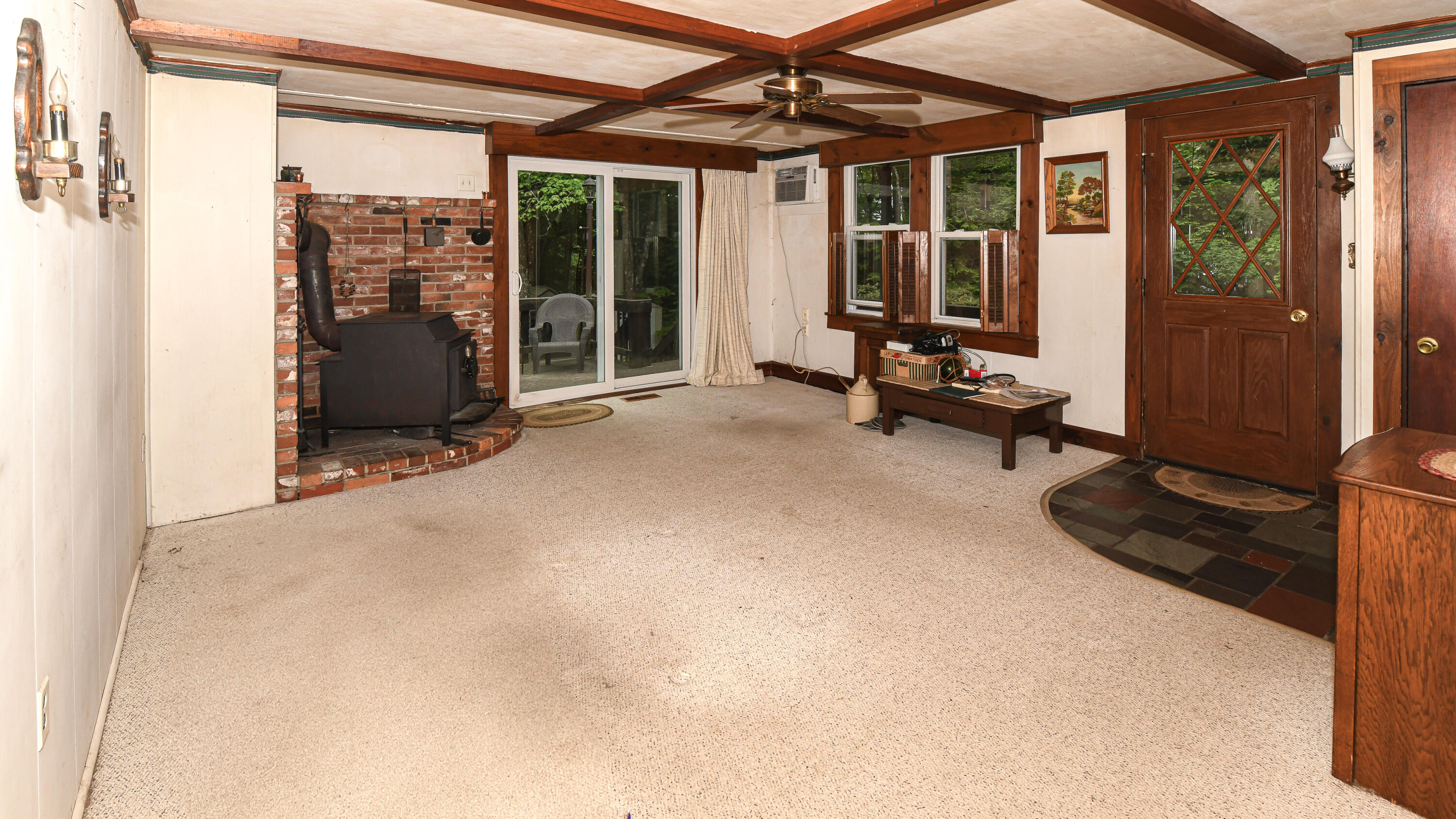 20 Rabbit Lane Naples ME 04055