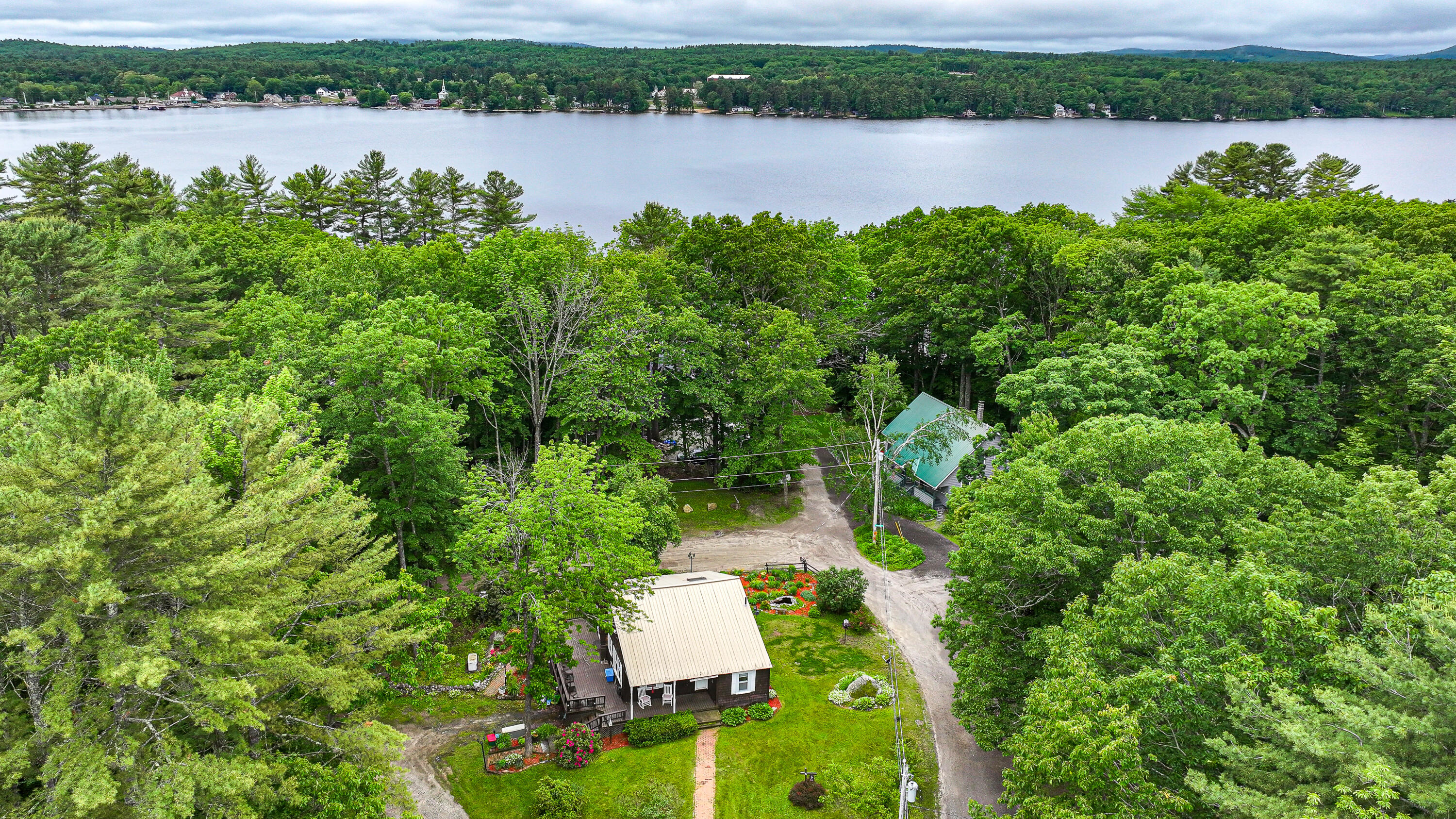 20 Rabbit Lane Naples ME 04055