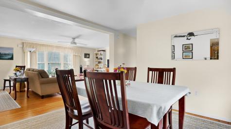 24 Oakland Road Falmouth ME 04105