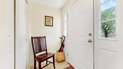 24 Oakland Road Falmouth ME 04105