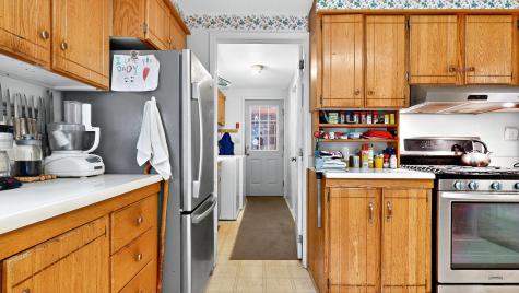 24 Oakland Road Falmouth ME 04105