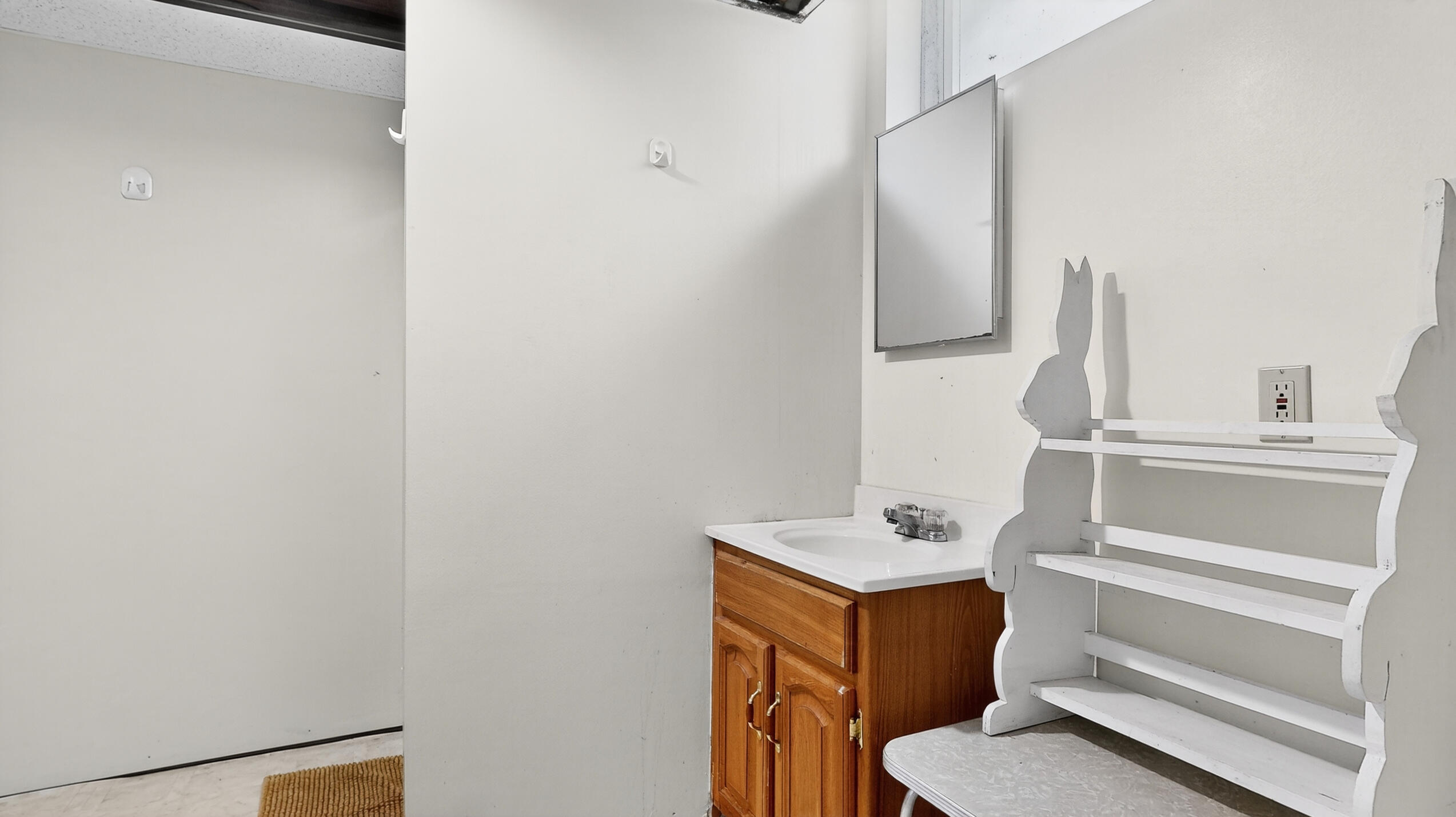 24 Oakland Road Falmouth ME 04105