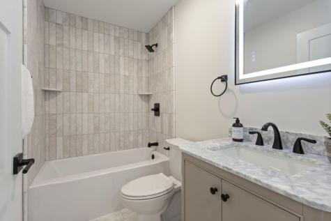 152 Anthoine Street South Portland ME 04106