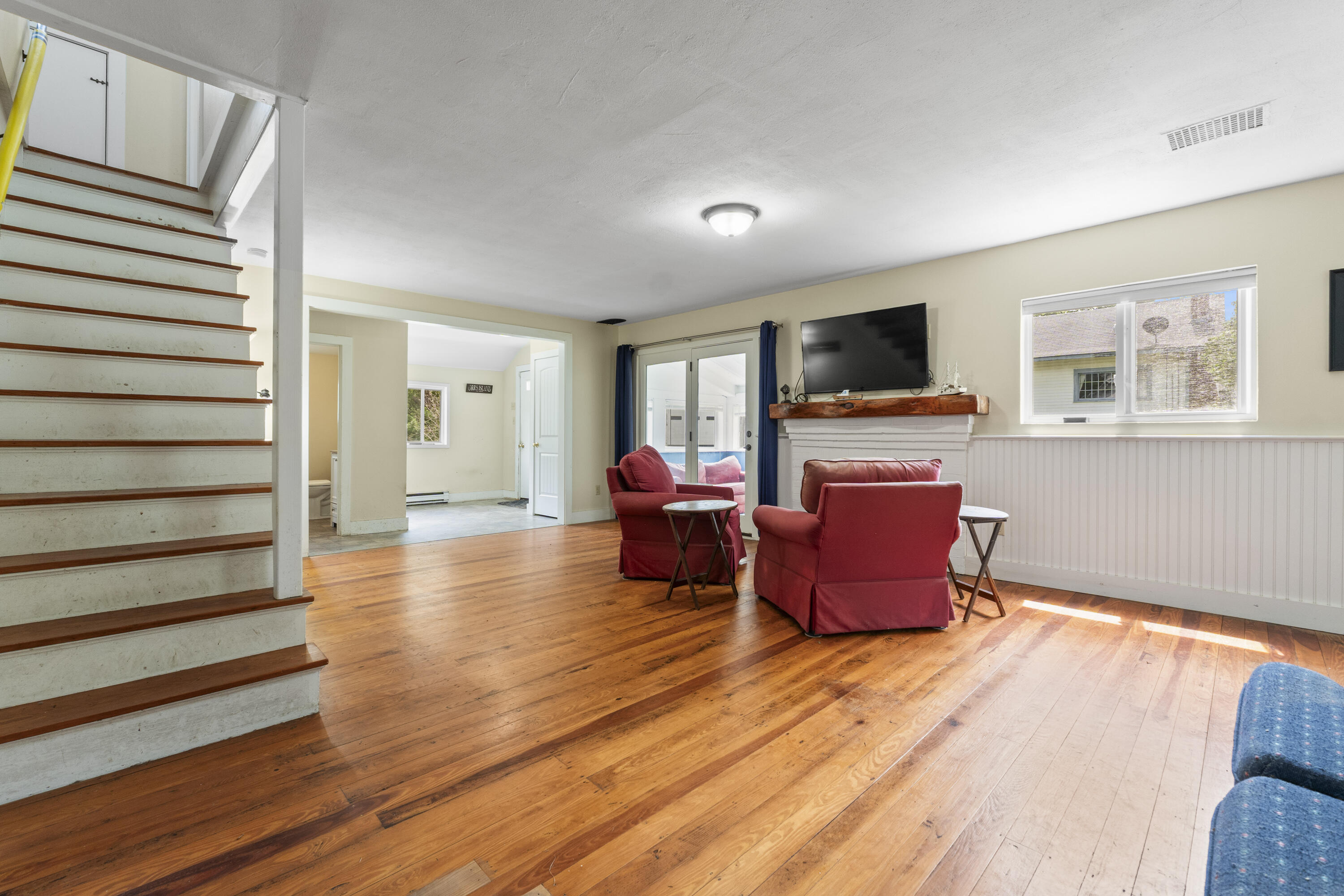 1689 Harpswell Islands Road Harpswell ME 04079