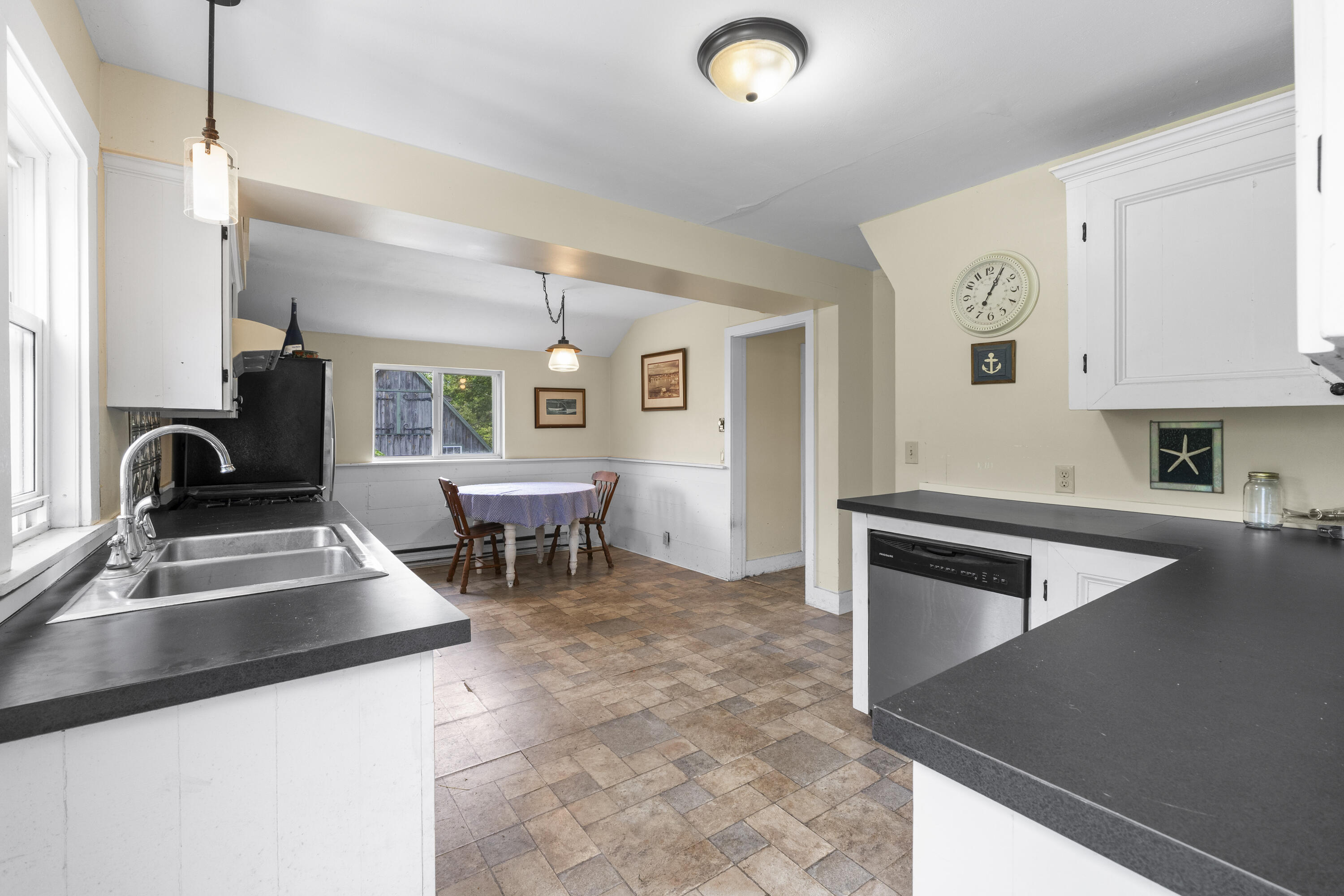 1689 Harpswell Islands Road Harpswell ME 04079