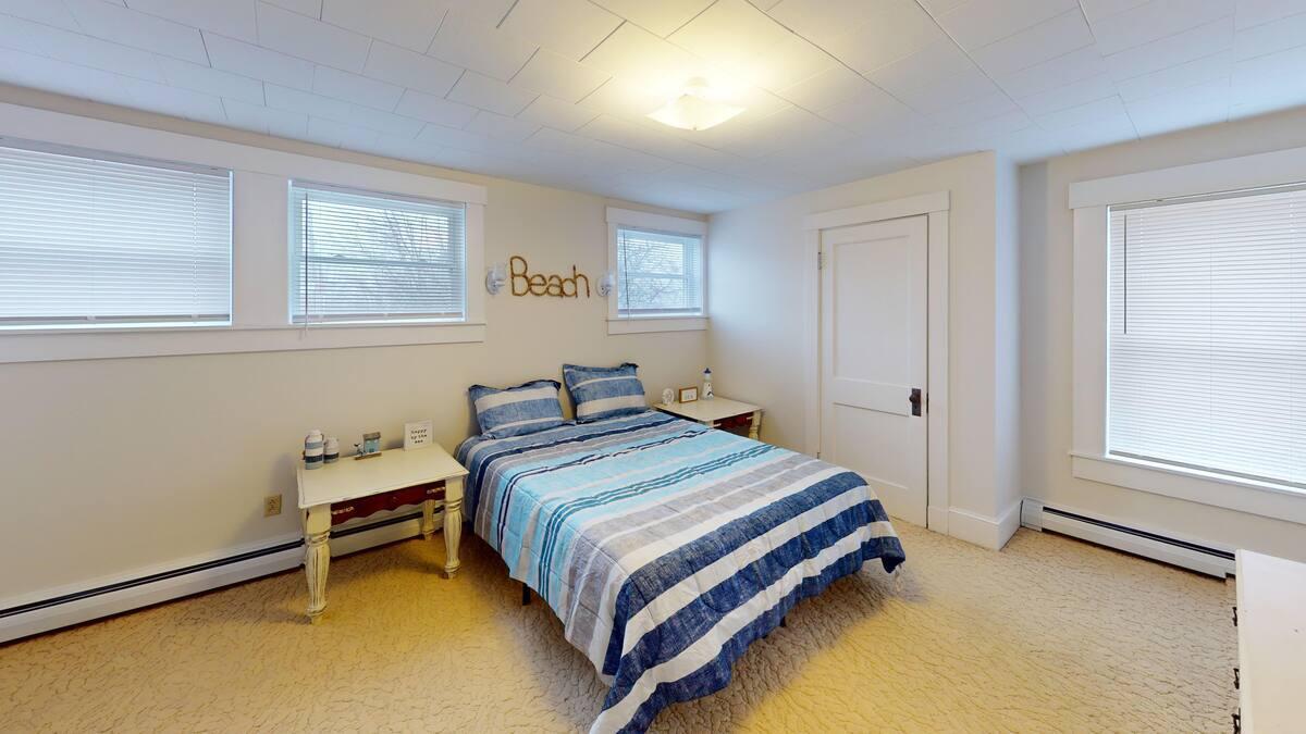 71 E Main Street Searsport ME 04974