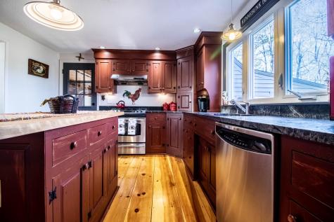 20 Woodside Drive Kennebunk ME 04043