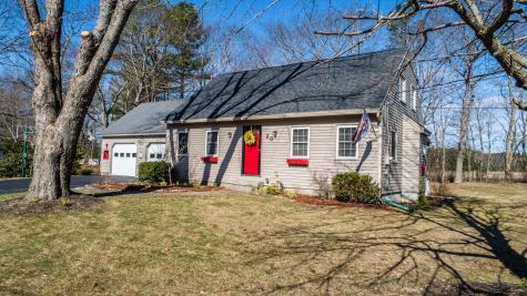 20 Woodside Drive Kennebunk ME 04043