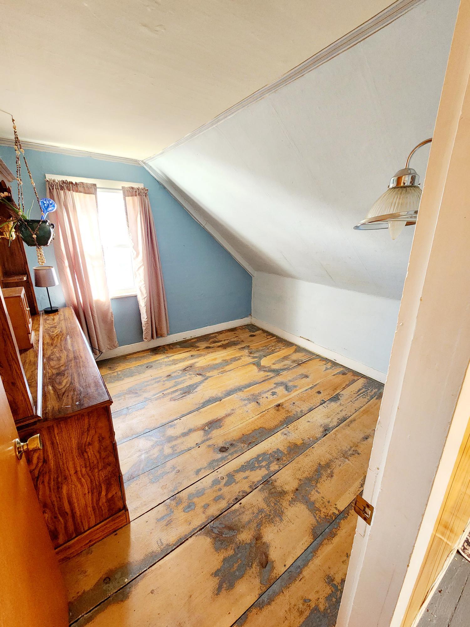 11 Solon Street Norway ME 04268