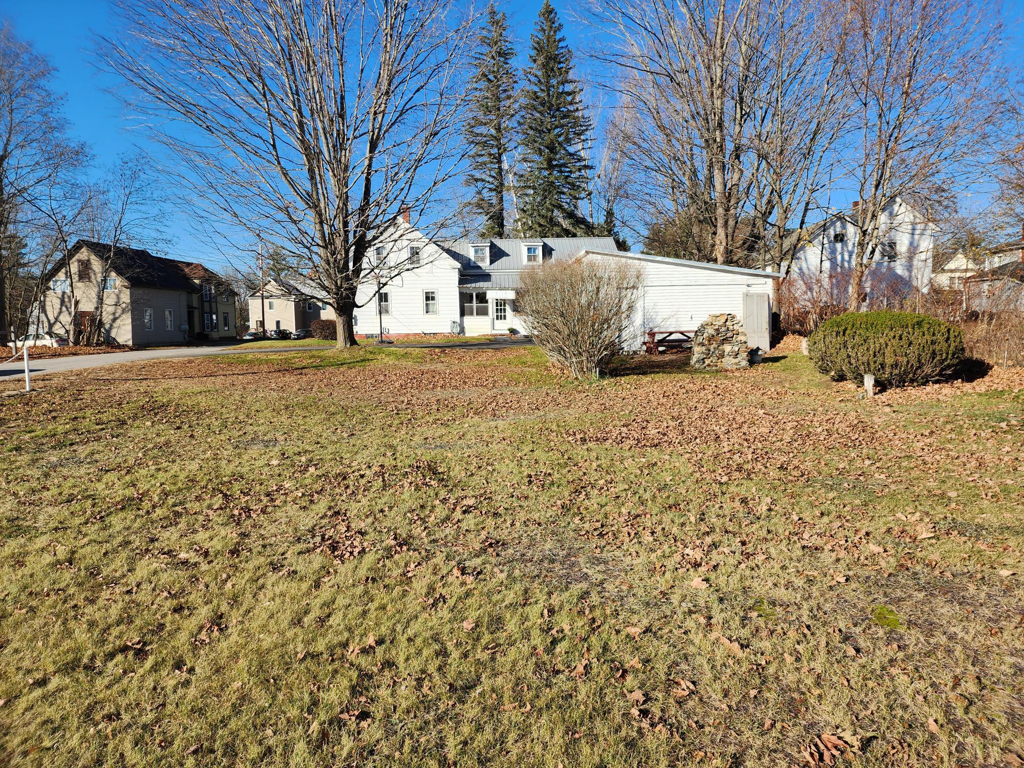 11 Solon Street Norway ME 04268