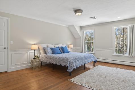 3 Canter Lane Cape Elizabeth ME 04107