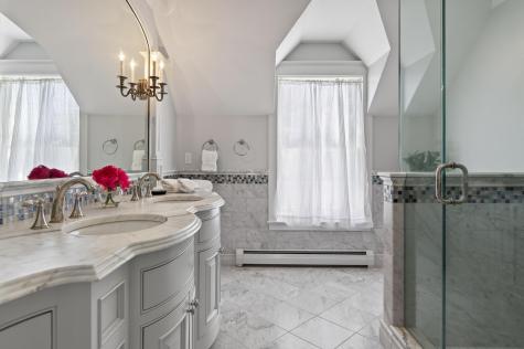 3 Canter Lane Cape Elizabeth ME 04107