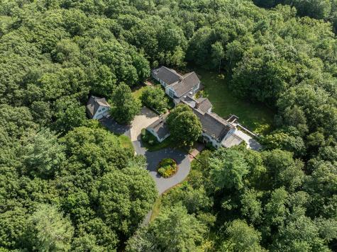 3 Canter Lane Cape Elizabeth ME 04107