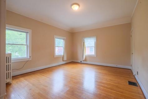 25 Oliver Street Bath ME 04530