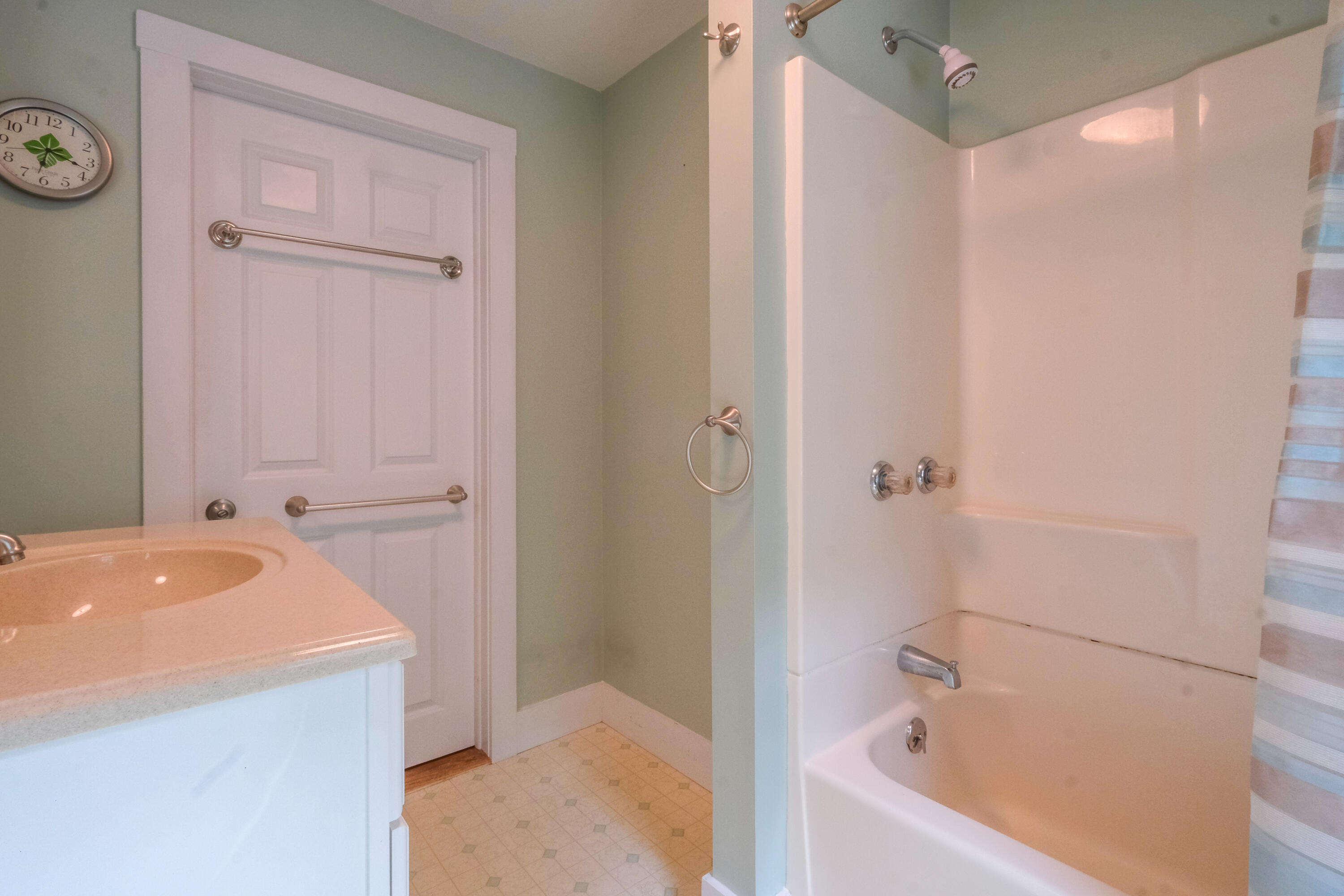 25 Oliver Street Bath ME 04530