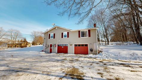 11 Highland Heights Winthrop ME 04364