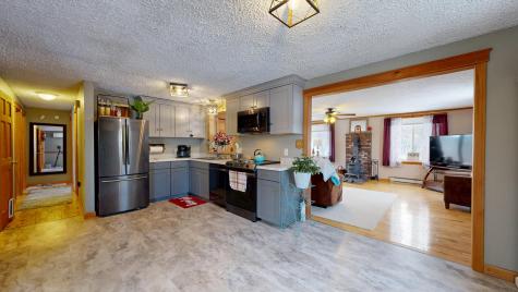 11 Highland Heights Winthrop ME 04364