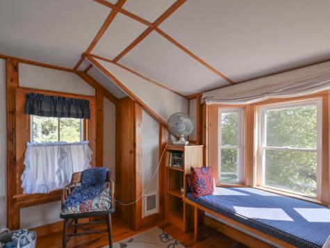 14 Deer Run Lane Swans Island ME 04685