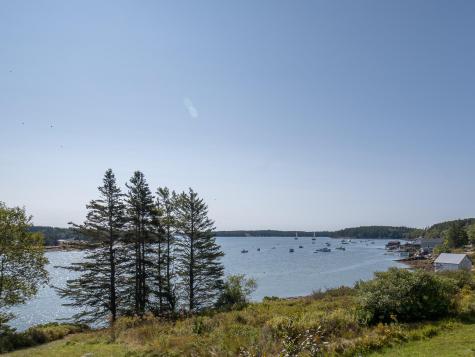 14 Deer Run Lane Swans Island ME 04685