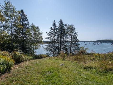 14 Deer Run Lane Swans Island ME 04685