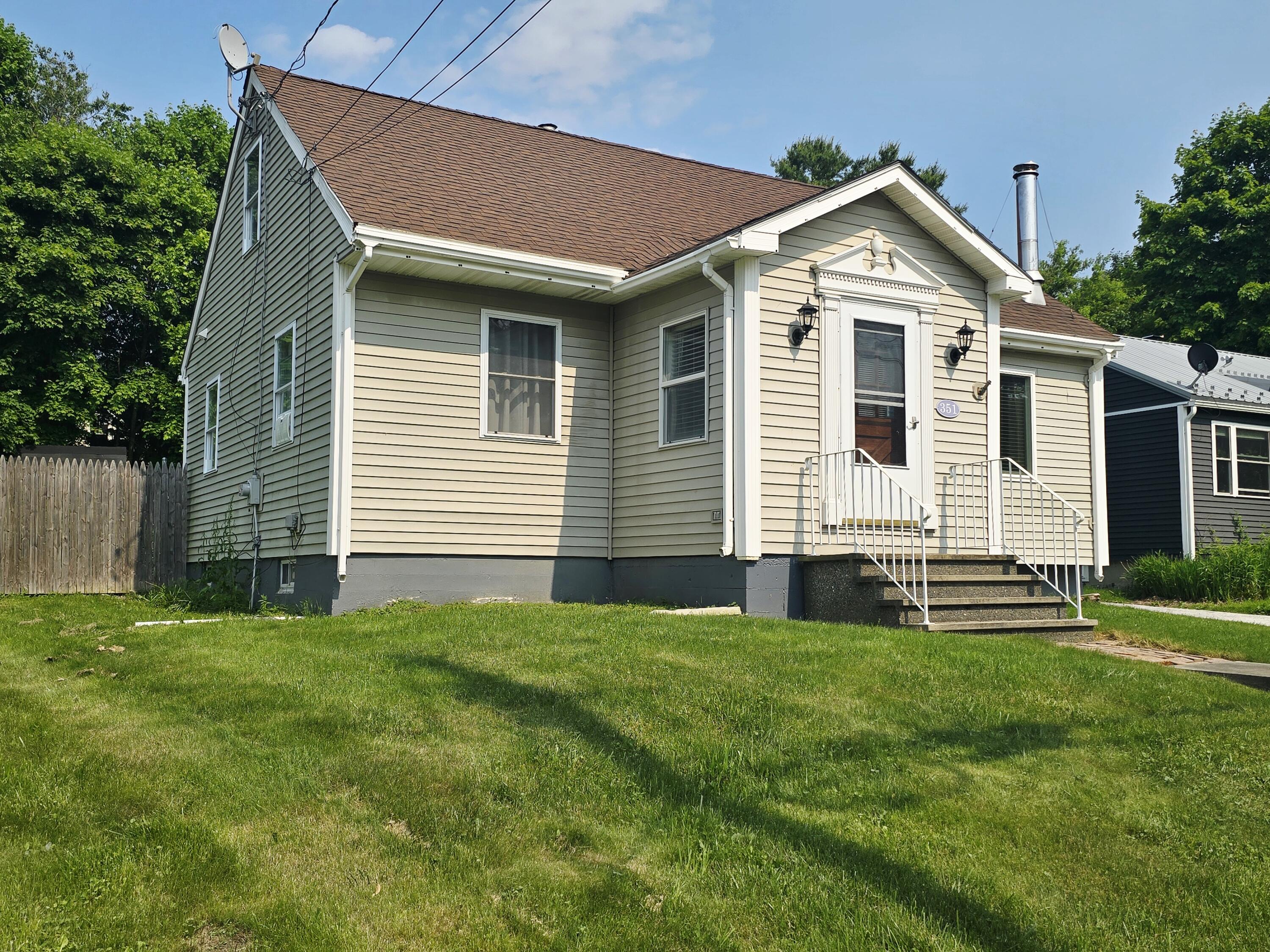 351 Maple Street Bangor ME 04401