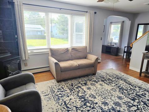 351 Maple Street Bangor ME 04401