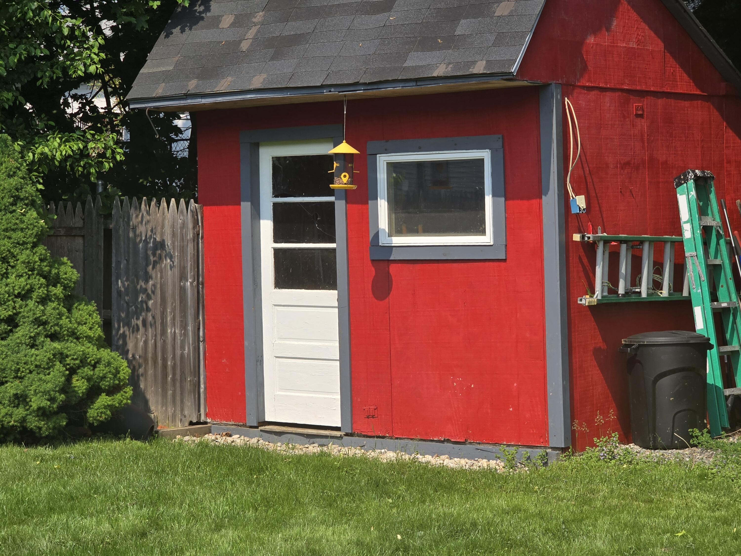 351 Maple Street Bangor ME 04401