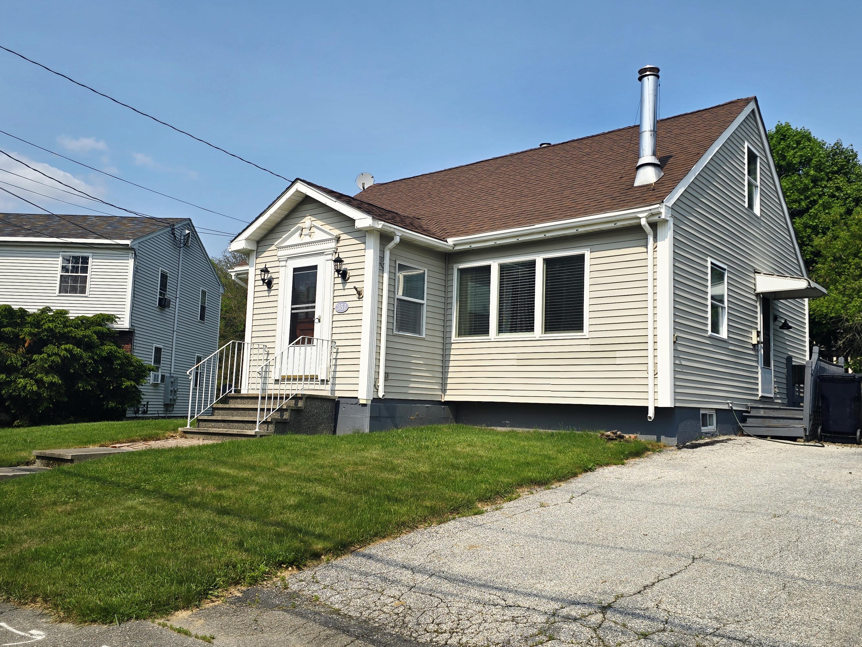 351 Maple Street Bangor ME 04401