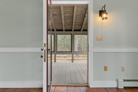 35 Cushman Road Nobleboro ME 04555