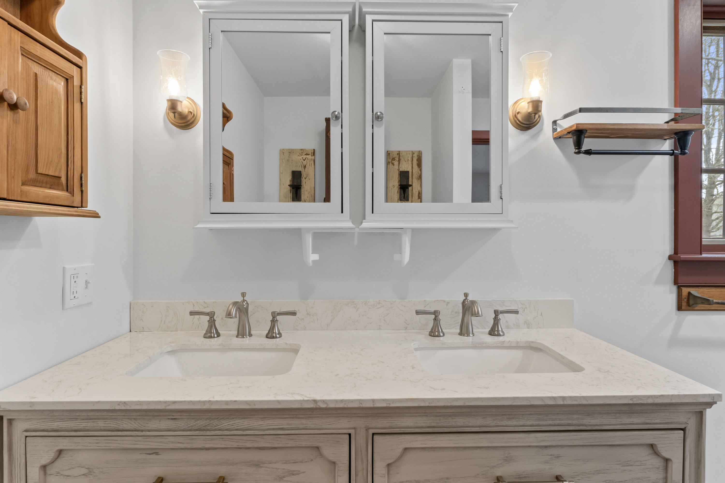 35 Cushman Road Nobleboro ME 04555