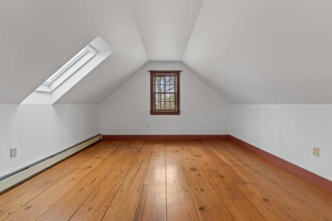 35 Cushman Road Nobleboro ME 04555