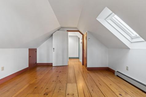 35 Cushman Road Nobleboro ME 04555