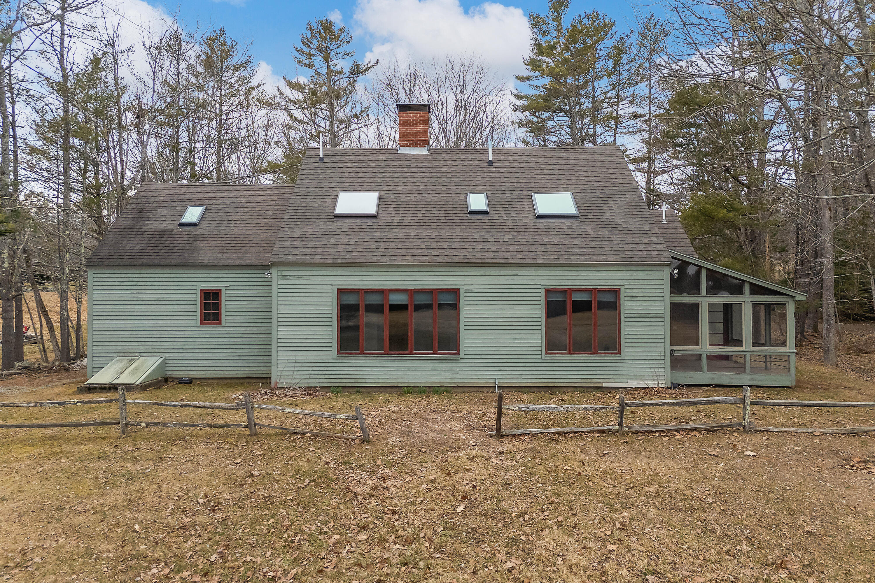 35 Cushman Road Nobleboro ME 04555