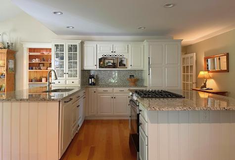 8 Old Seabury Road York ME 03909