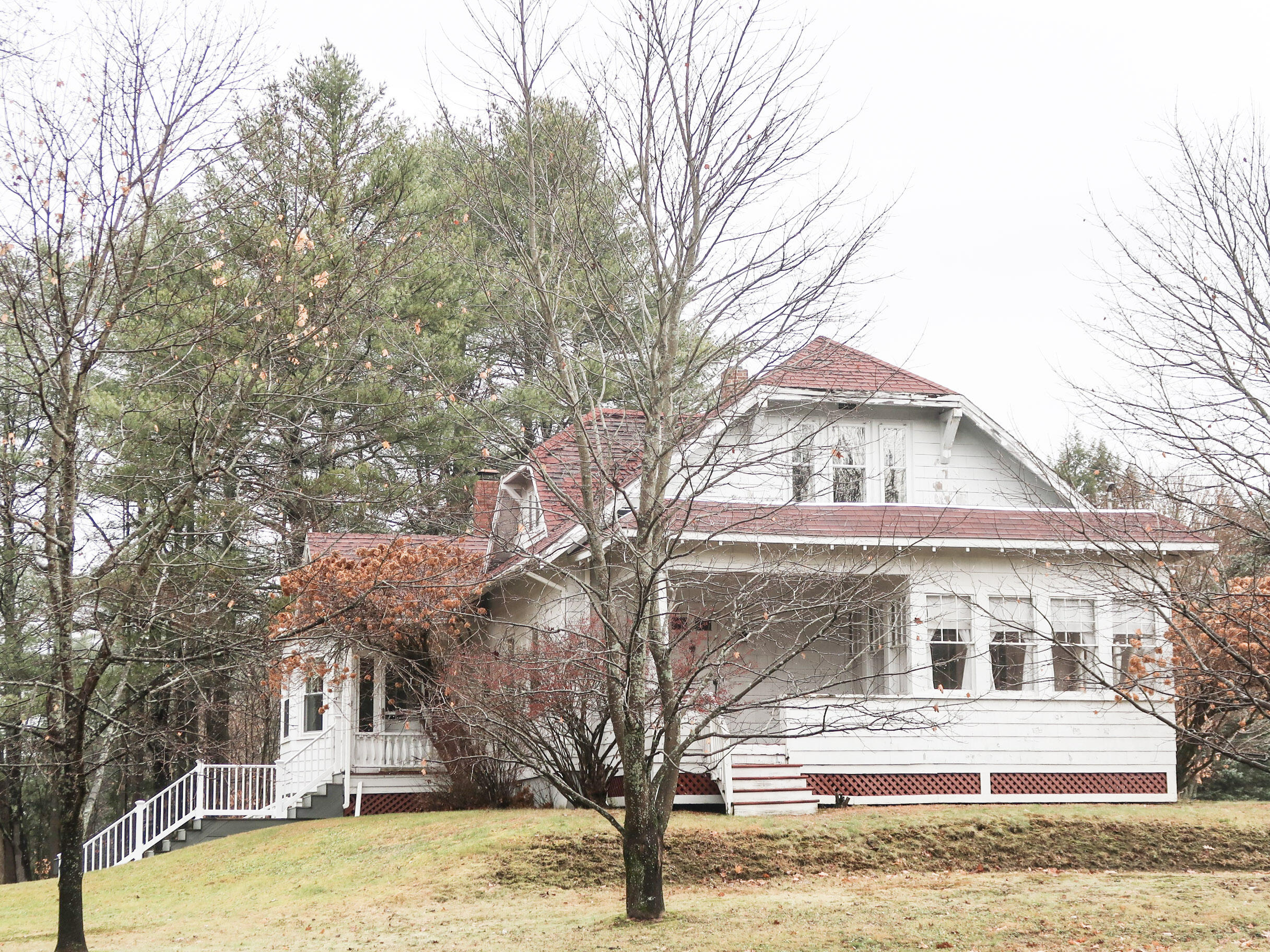 2113 N Belfast Avenue Augusta ME 04330