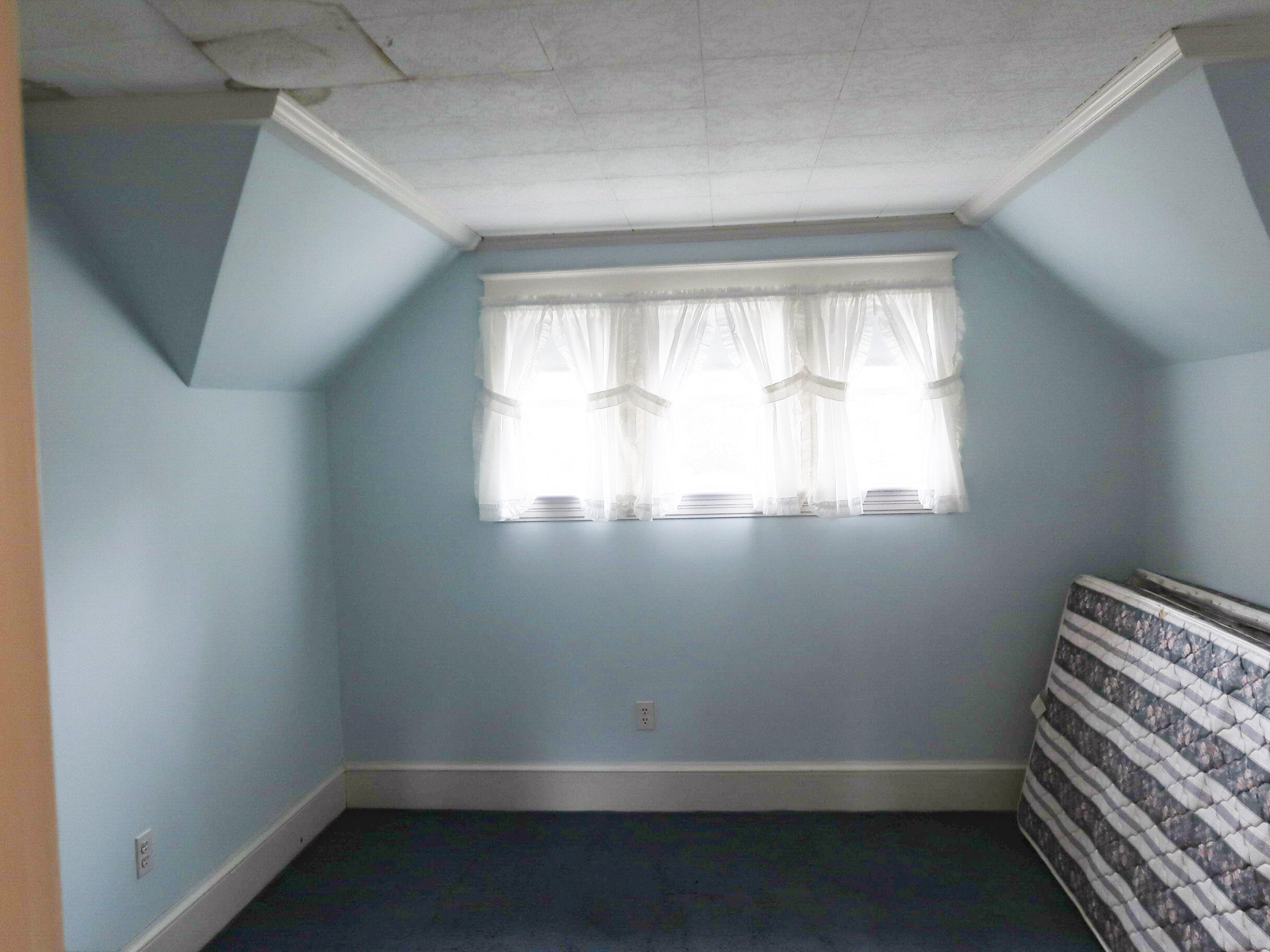 2113 N Belfast Avenue Augusta ME 04330