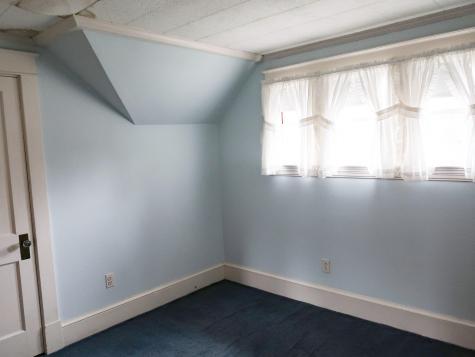 2113 N Belfast Avenue Augusta ME 04330