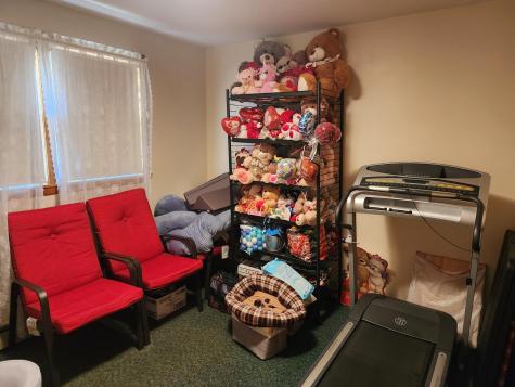 18 Oak Street Jay ME 04239