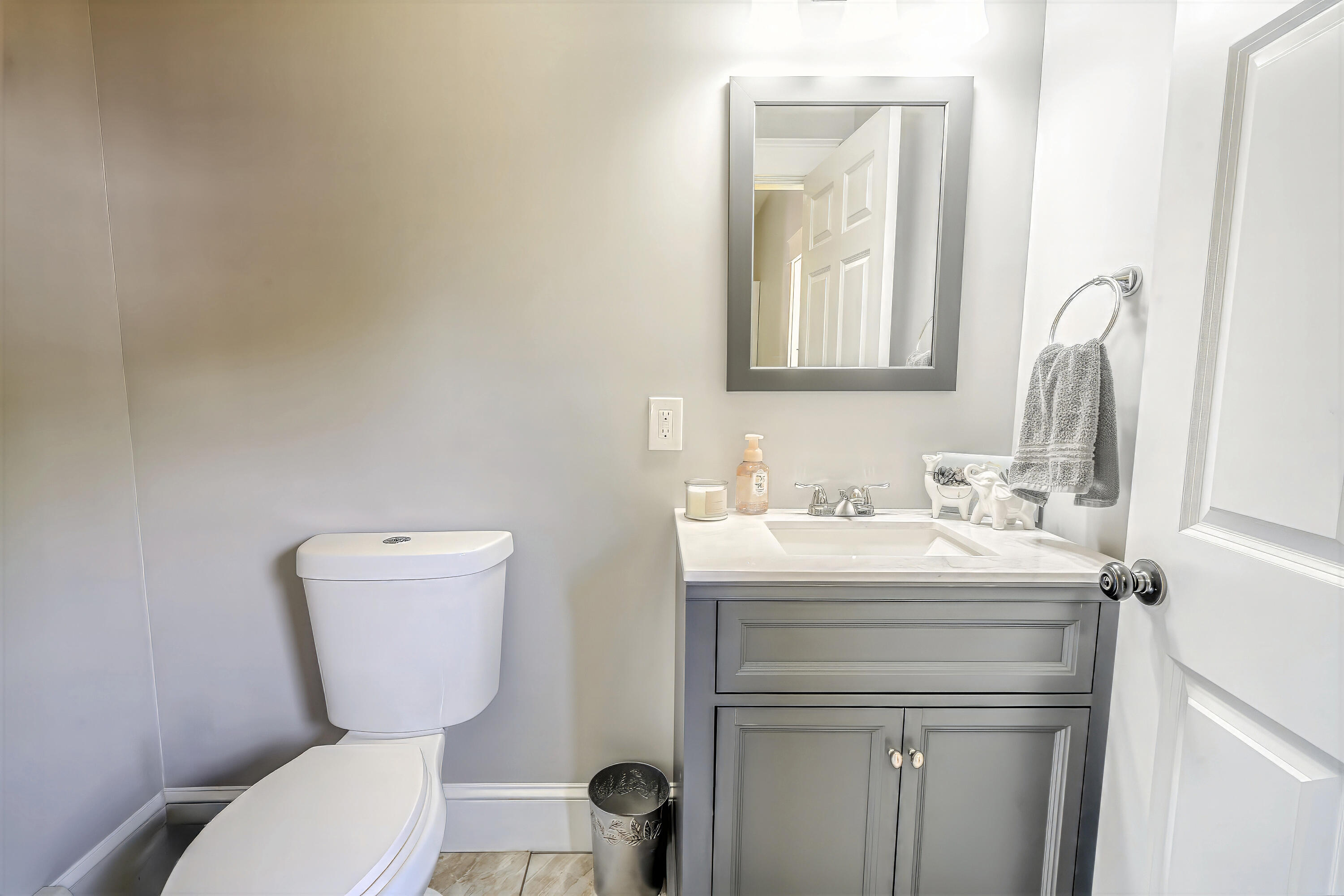 304 N Main Road N Hampden ME 04444